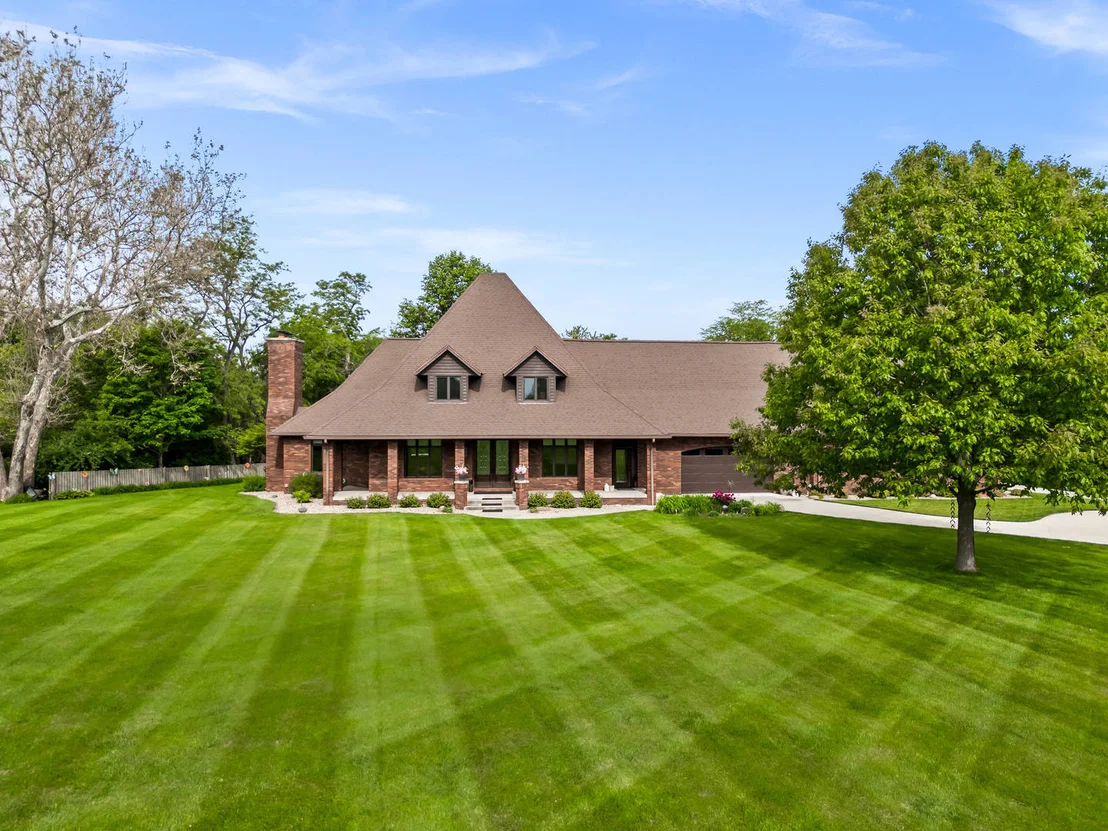 Photo of 606 Harvey Road