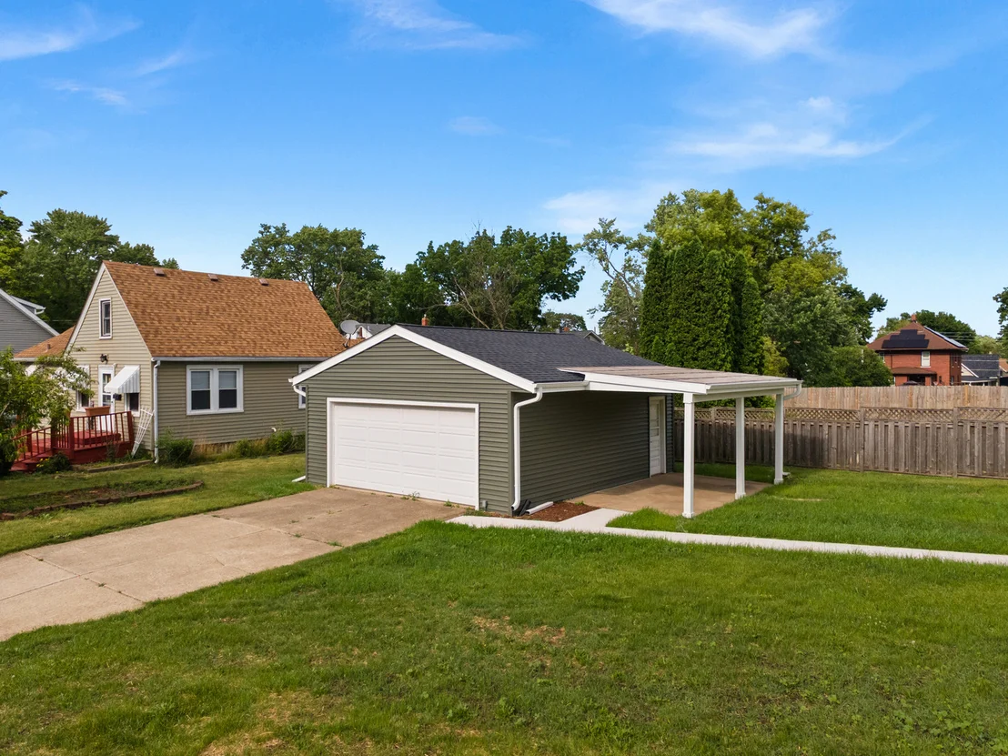Photo of 790 Wing Street