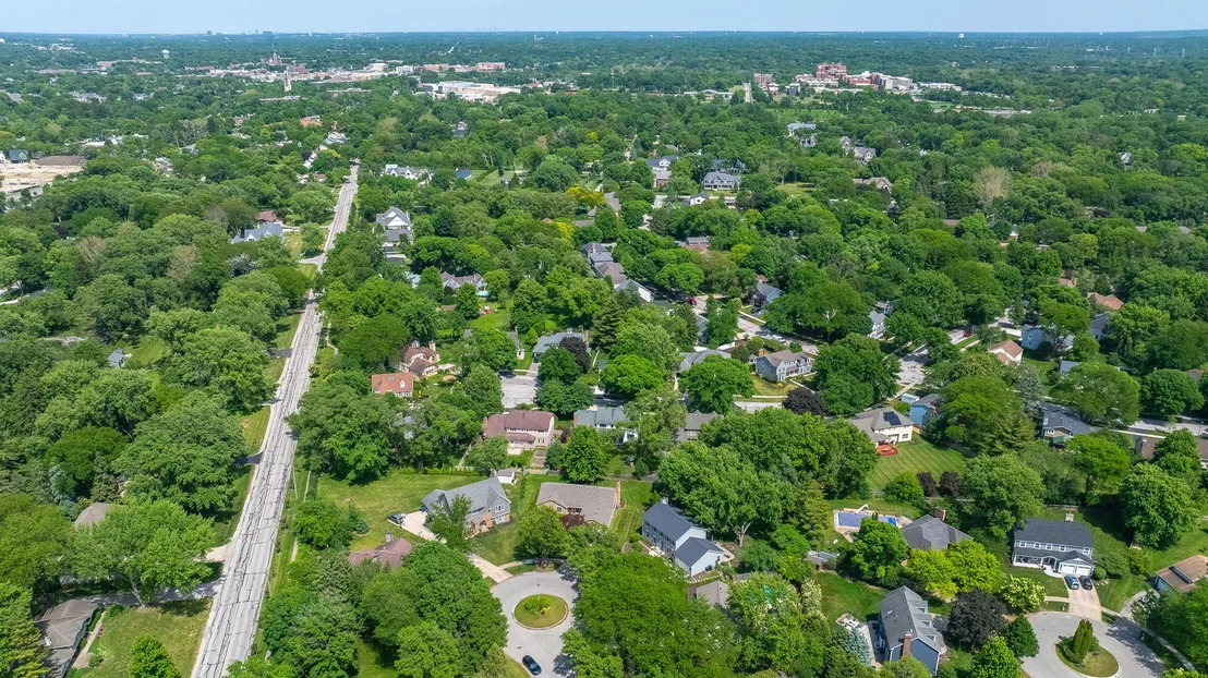 Photo of 674 Honeysuckle Drive