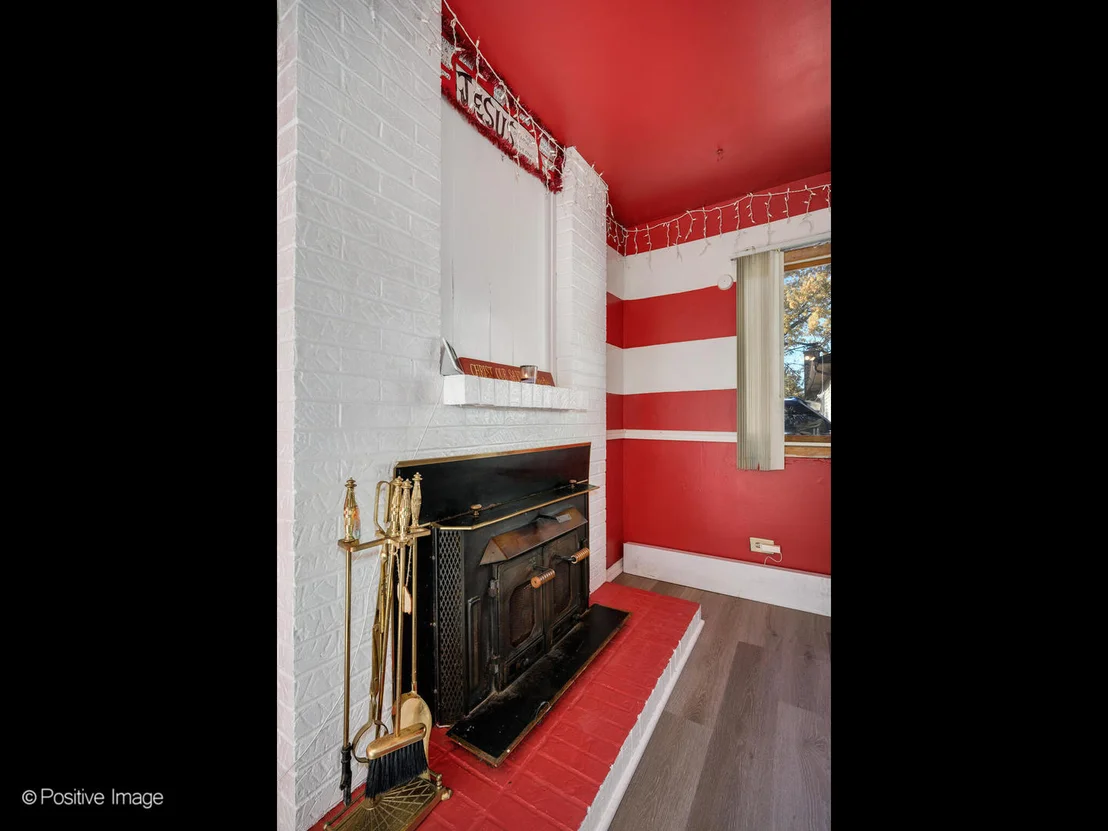 Photo of 5943 Woodgate Drive