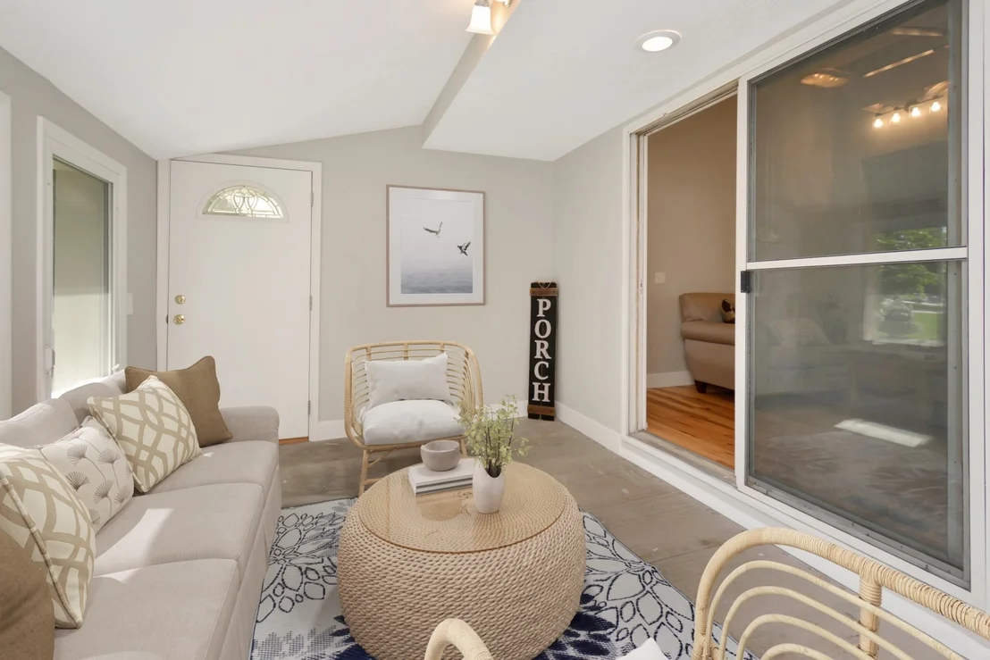 Photo of 104 S Williamsburg Drive
