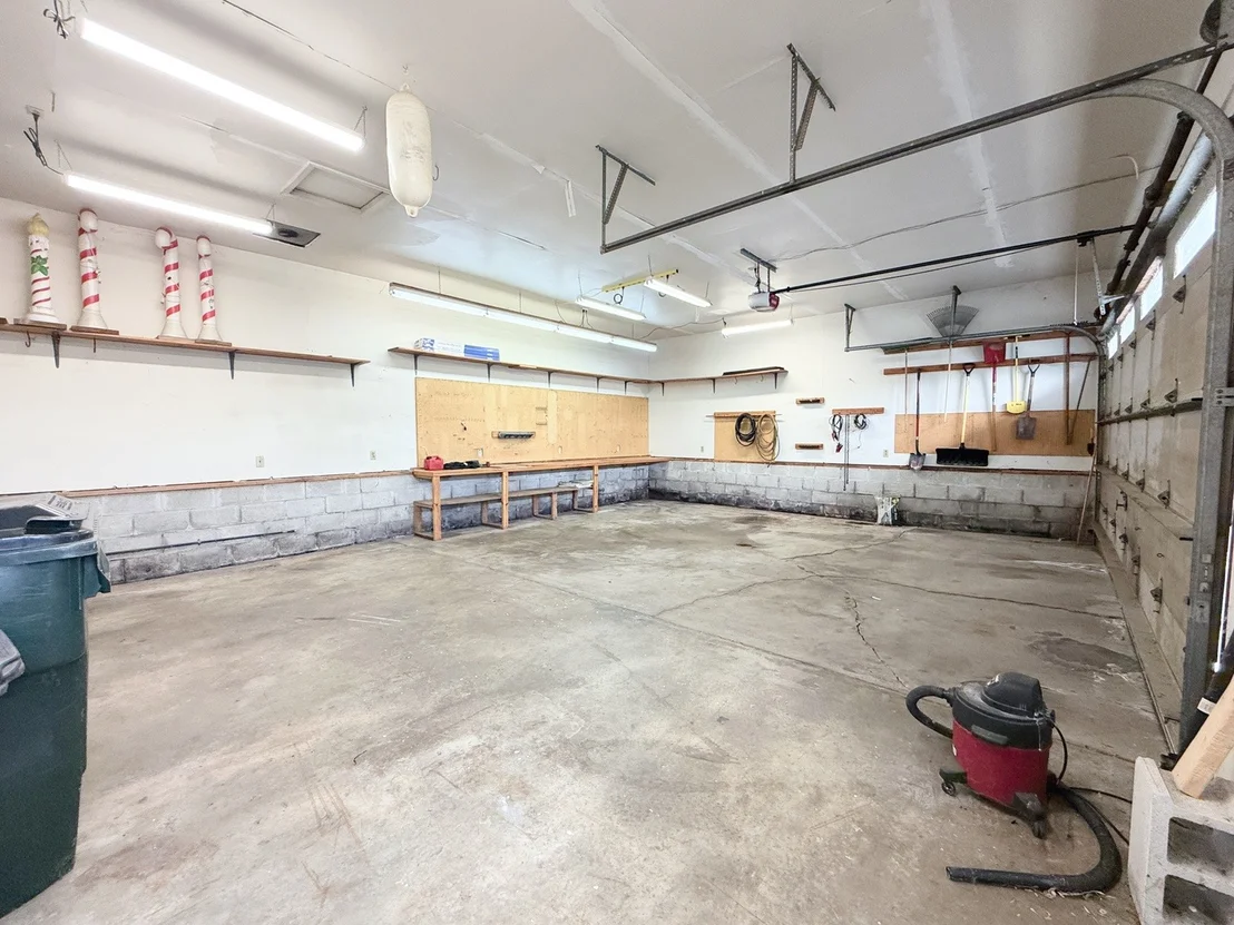 Photo of 700 Warrior Drive