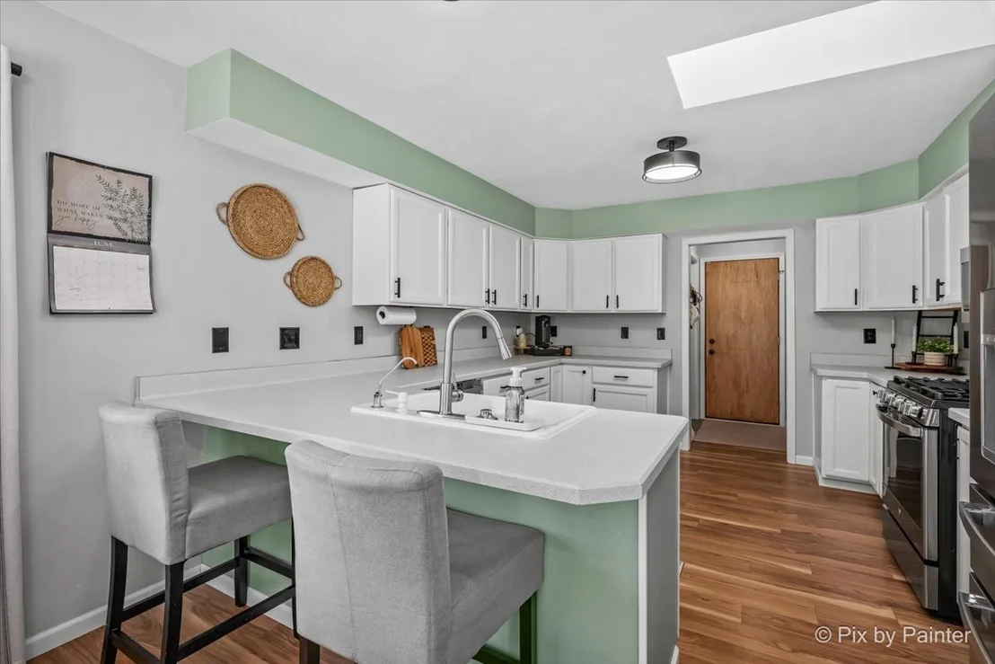 Photo of 7585 Derby Close