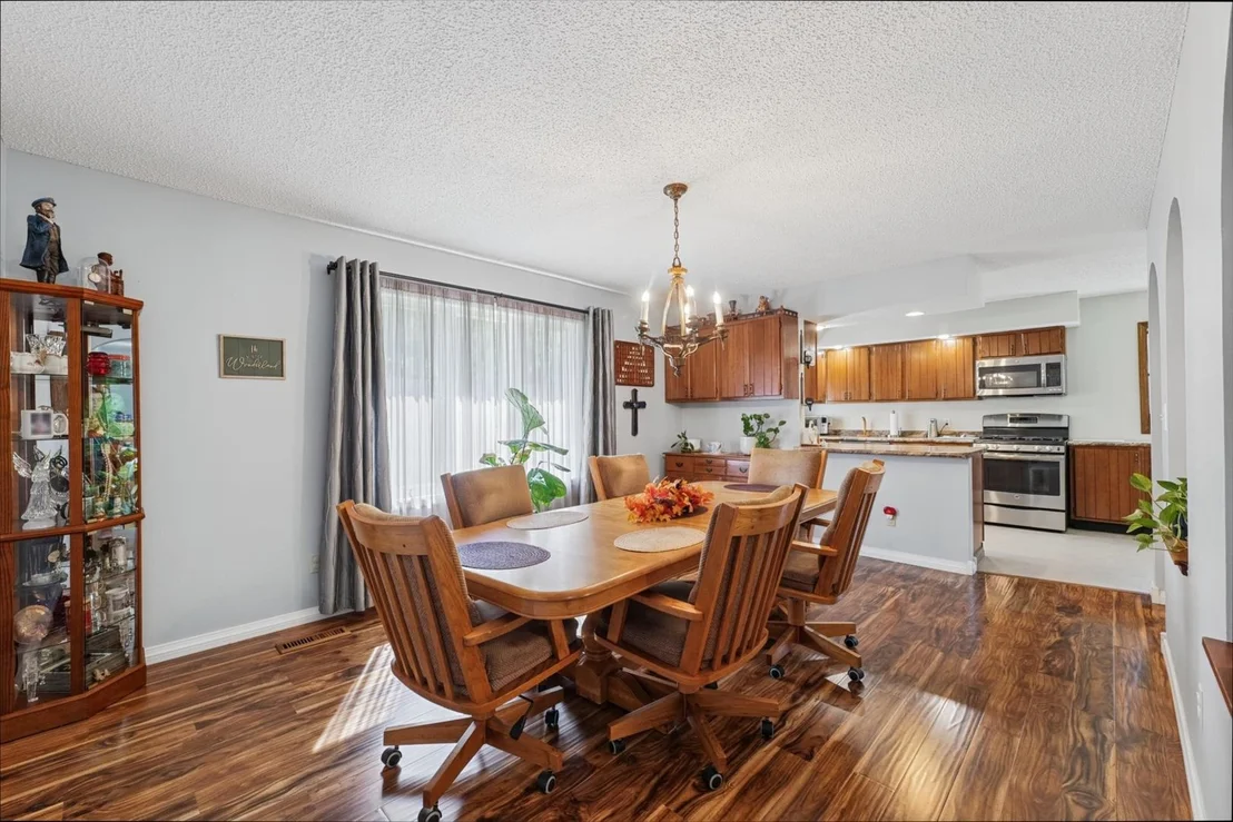 Photo of 1364 Treasure Lane
