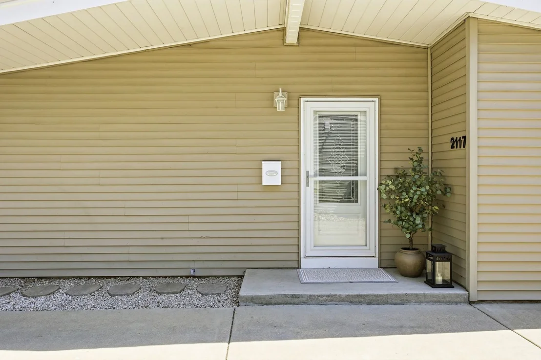 Photo of 2117 Grouse Lane
