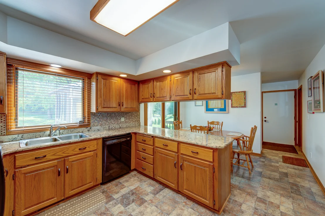 Photo of 0S885 Spring Green Way