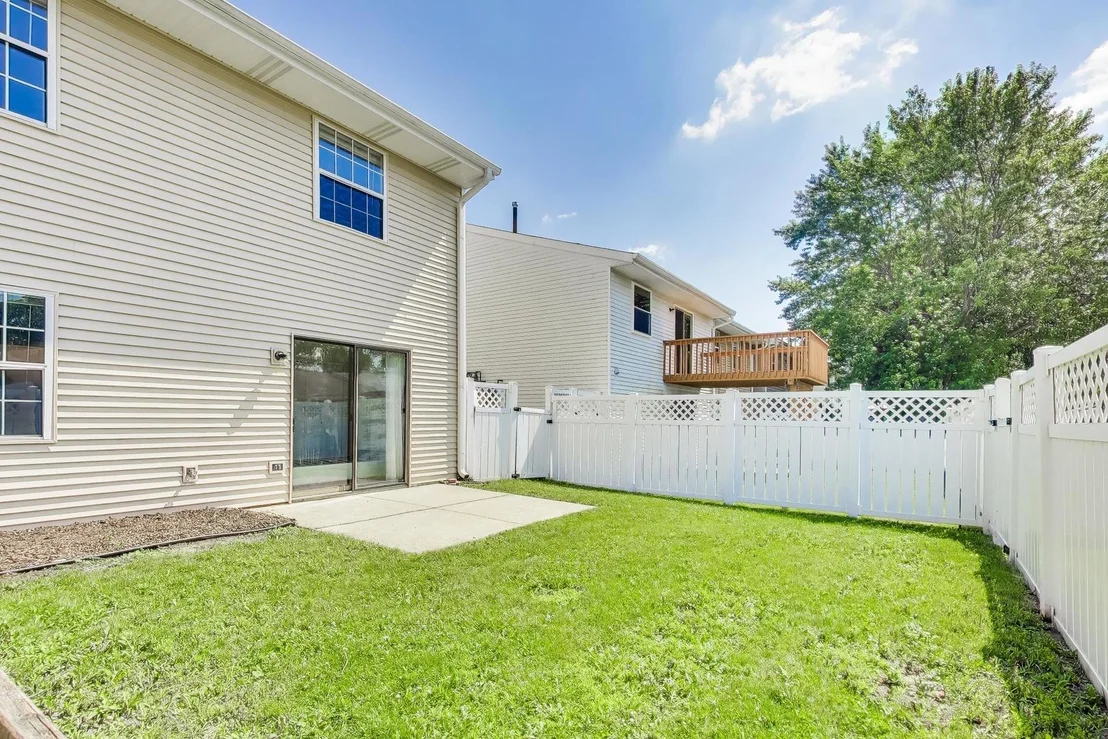 Photo of 1116 RIVERWOOD Drive