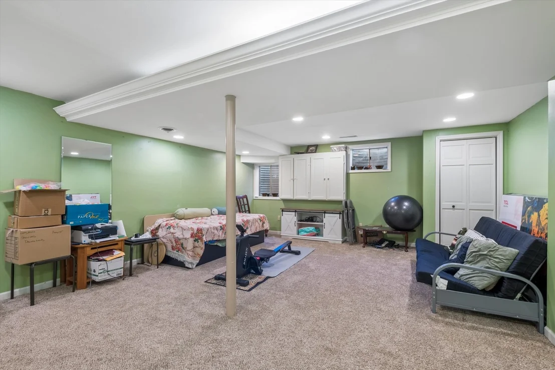 Photo of 2142 N Summit Street