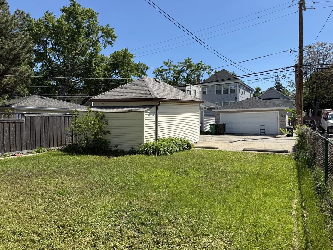 Photo of 1028 Thomas Avenue
