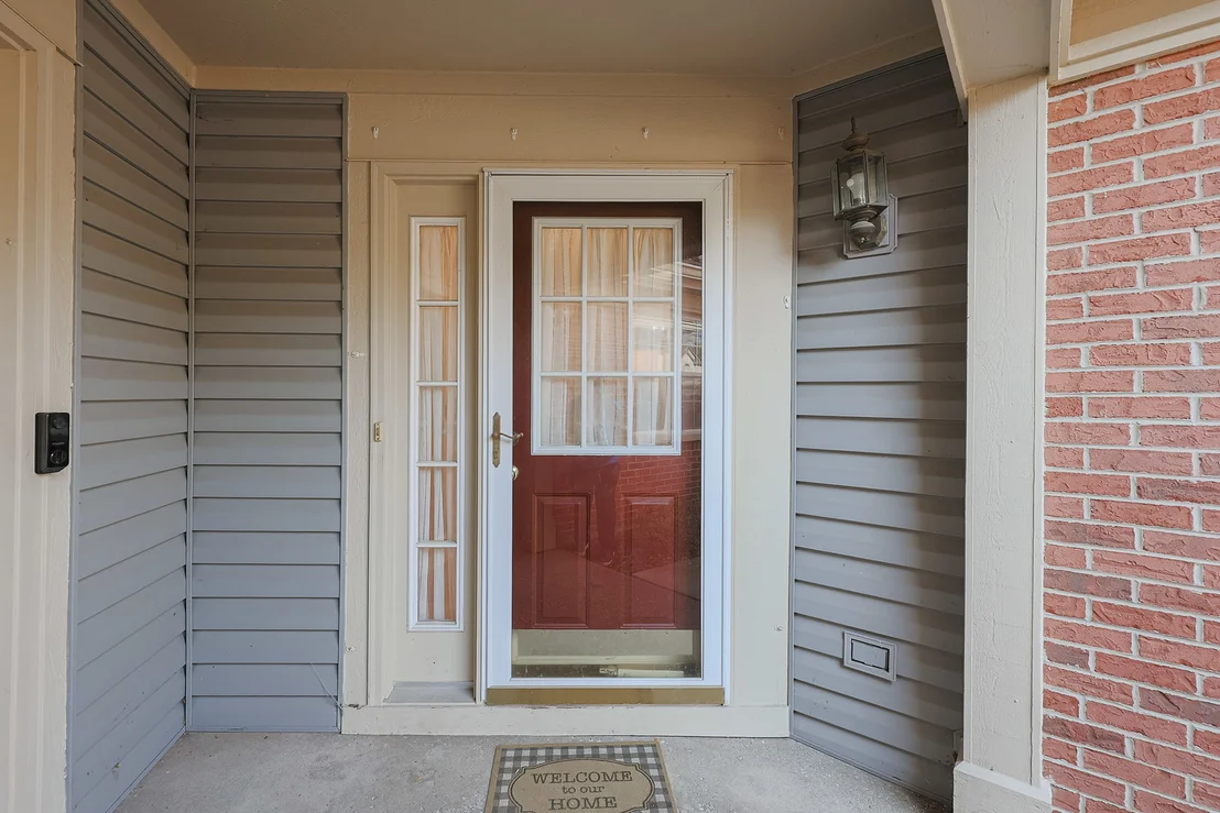 Photo of 270 Manor Drive
