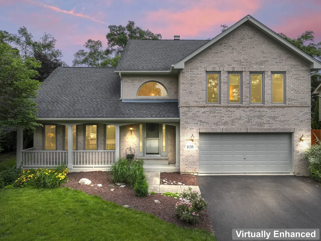 Photo of 1155 Charter Oaks Drive