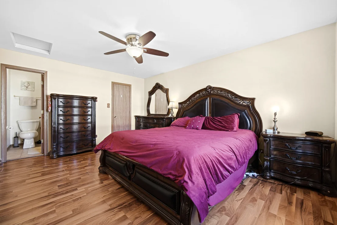 Photo of Unit 0 at 16054 85th Place