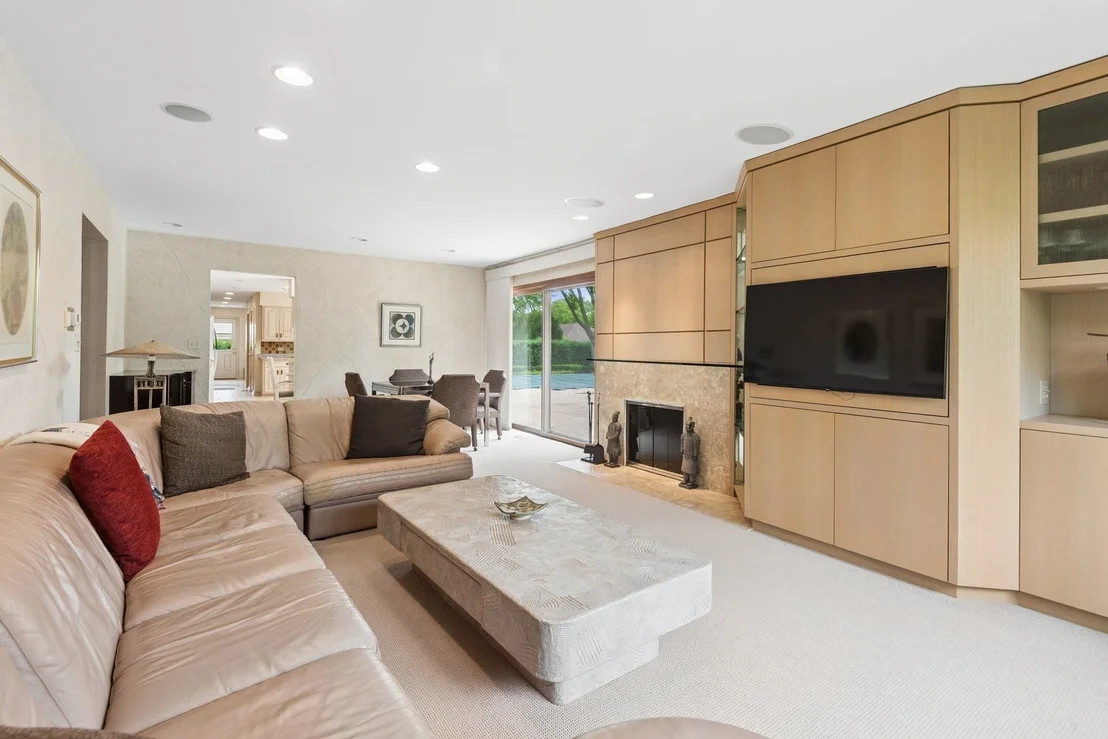 Photo of 2445 Vicki Lane