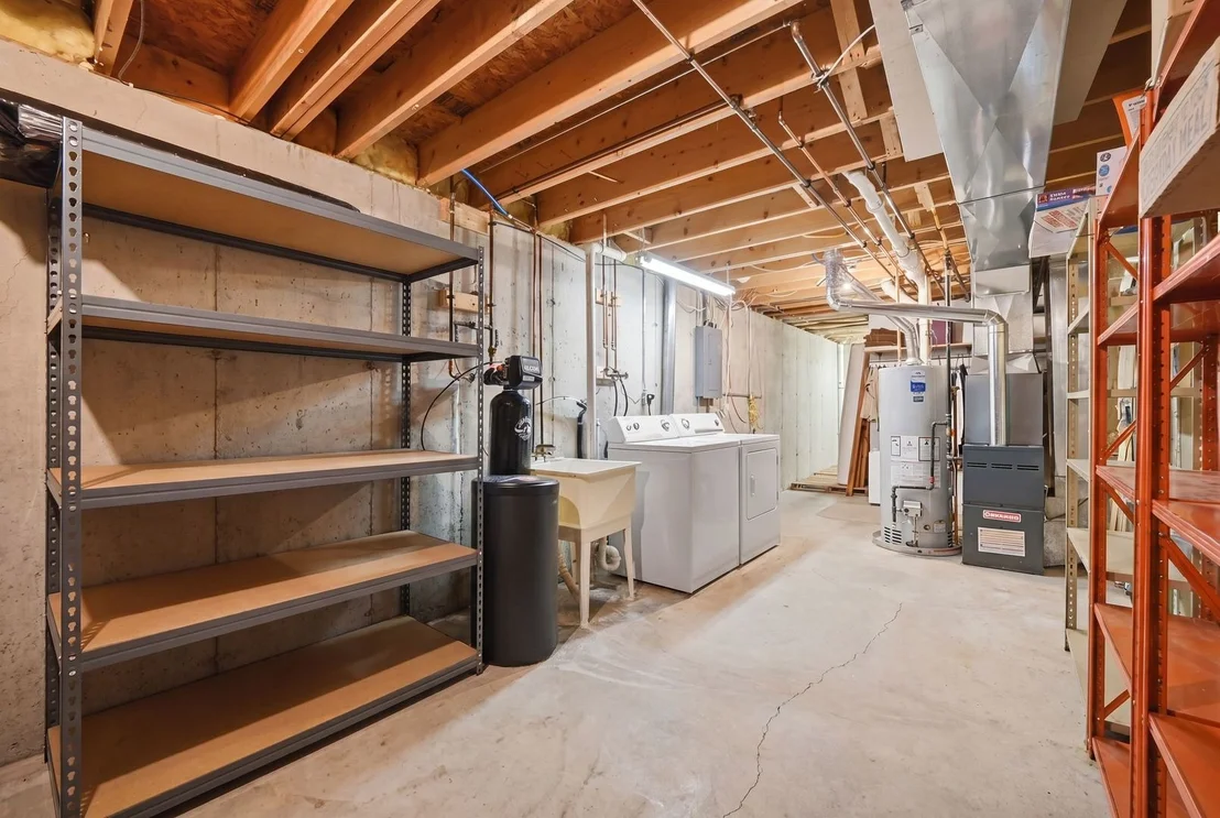 Photo of 5708 Pierce Lane
