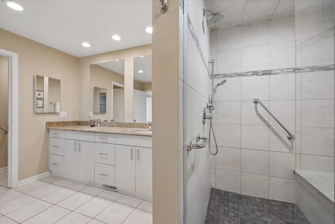 Photo of 3724 Winnetka Road