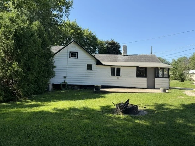 Photo of 204 3RD Street