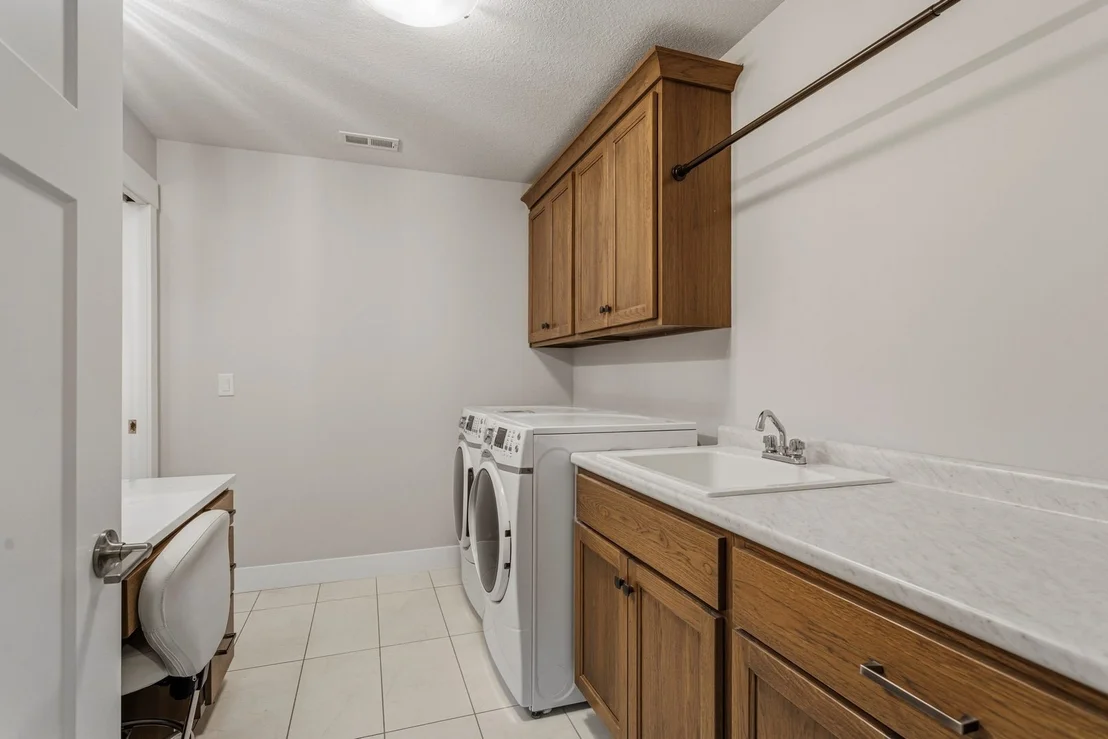 Photo of 4804 Oakdale Drive