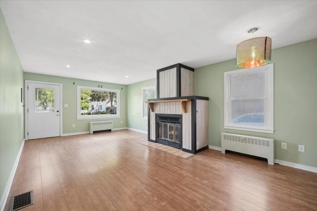 Photo of 206 NORTH Street