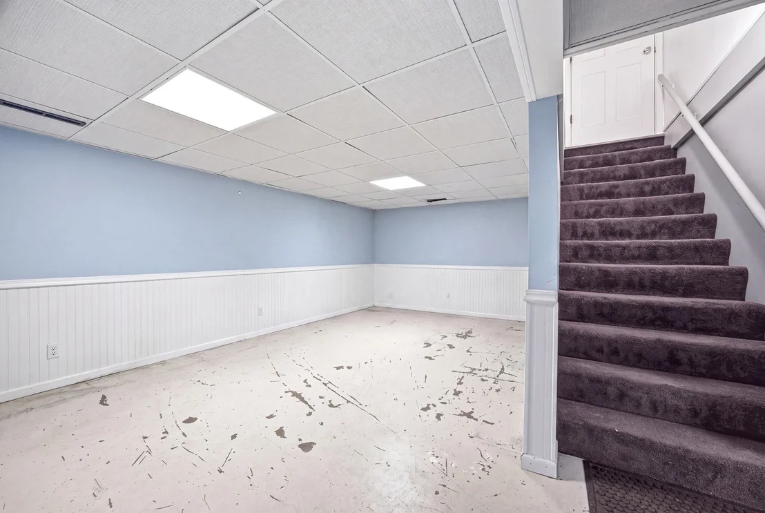 Photo of 1215 Forest Drive
