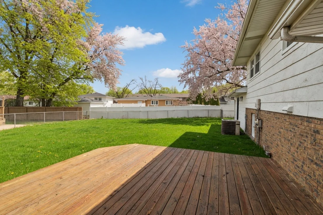 Photo of 555 N Cherry Drive