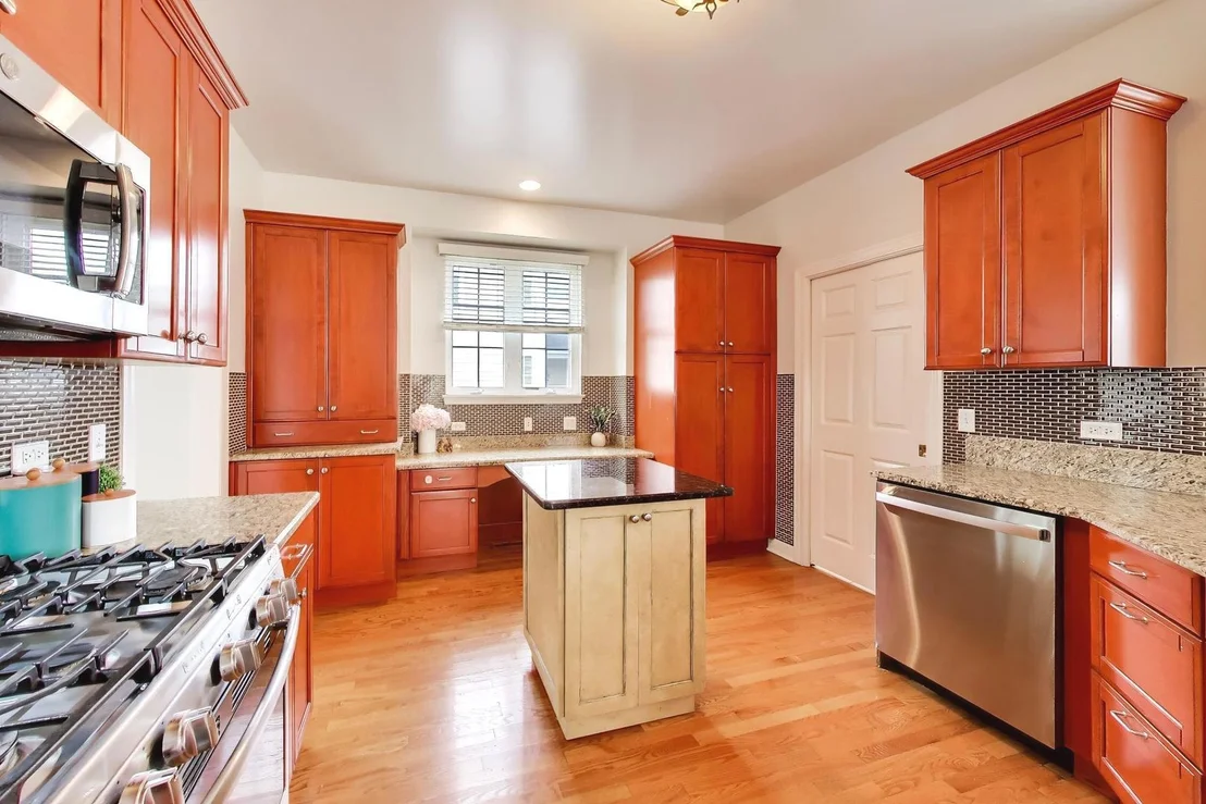 Photo of 2804 Park Lane