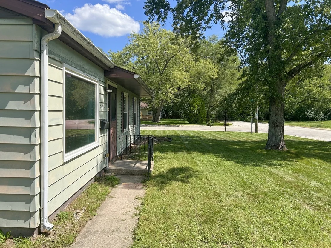 Photo of 2675 E Melbrook Drive