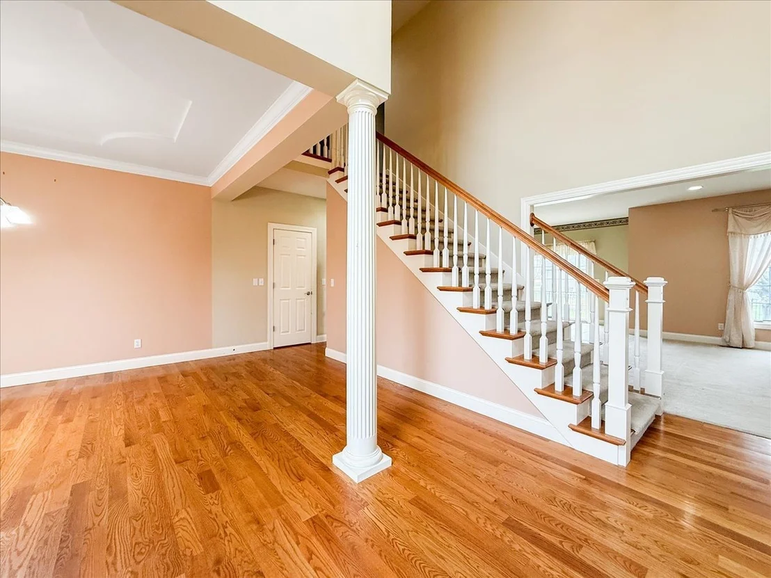 Photo of 4705 Stonebridge Drive
