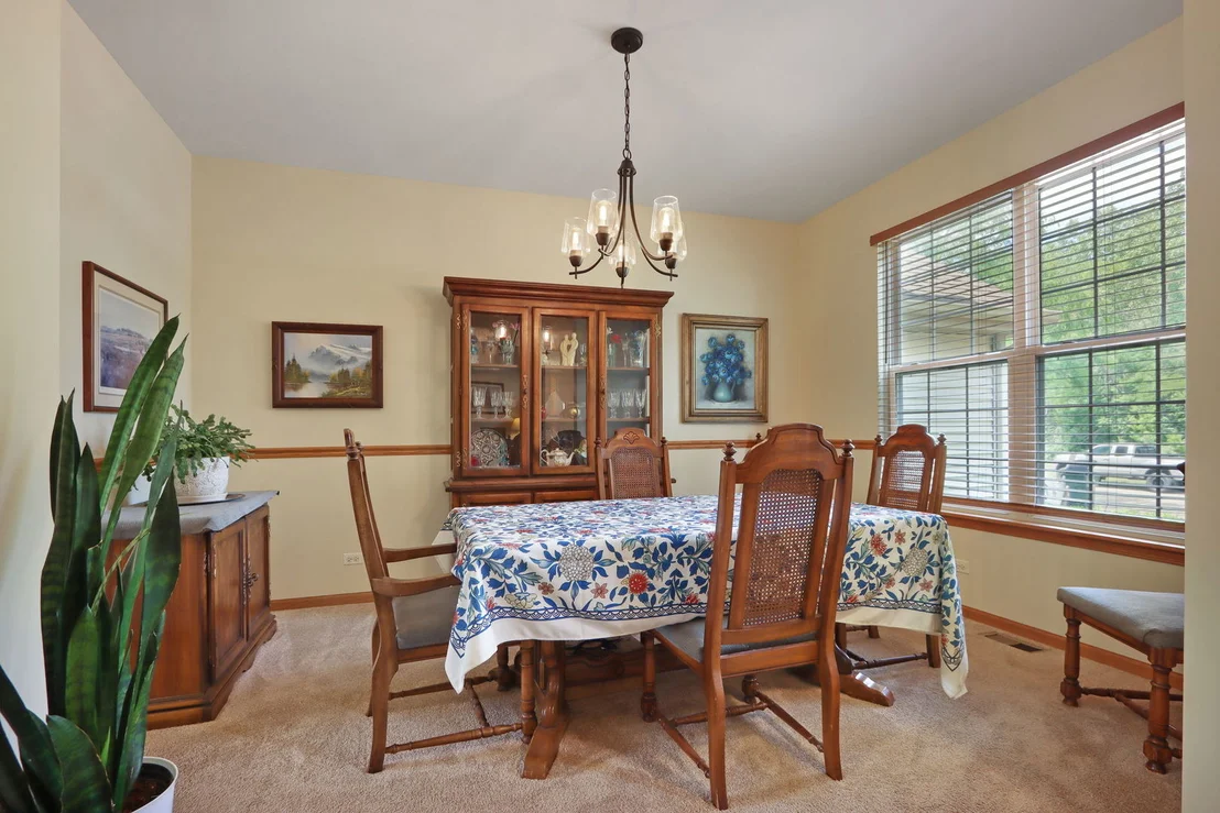 Photo of 992 Curran Place