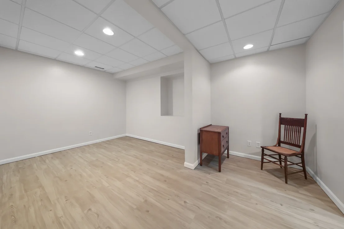 Photo of 1223 Fox Run Drive