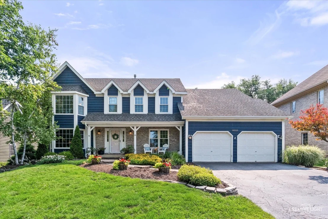Photo of 1N055 Coventry Drive