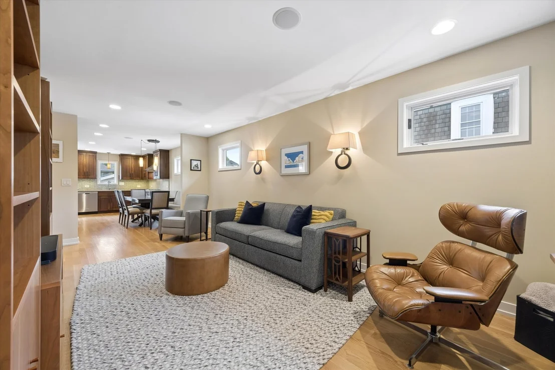 Photo of 687 S Spring Road