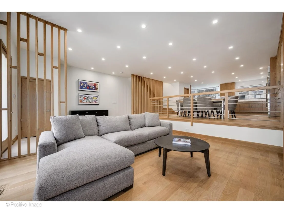Photo of 1307 N Sutton Place