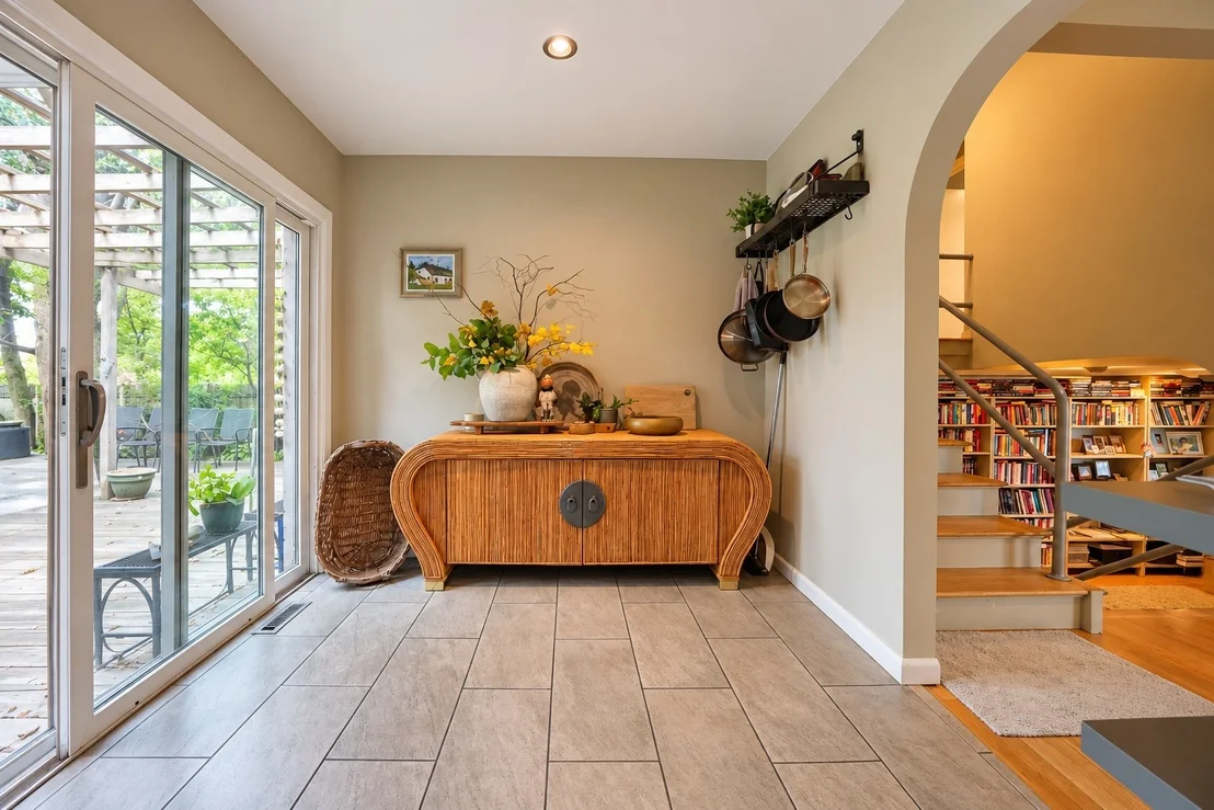 Photo of 426 Amherst Avenue