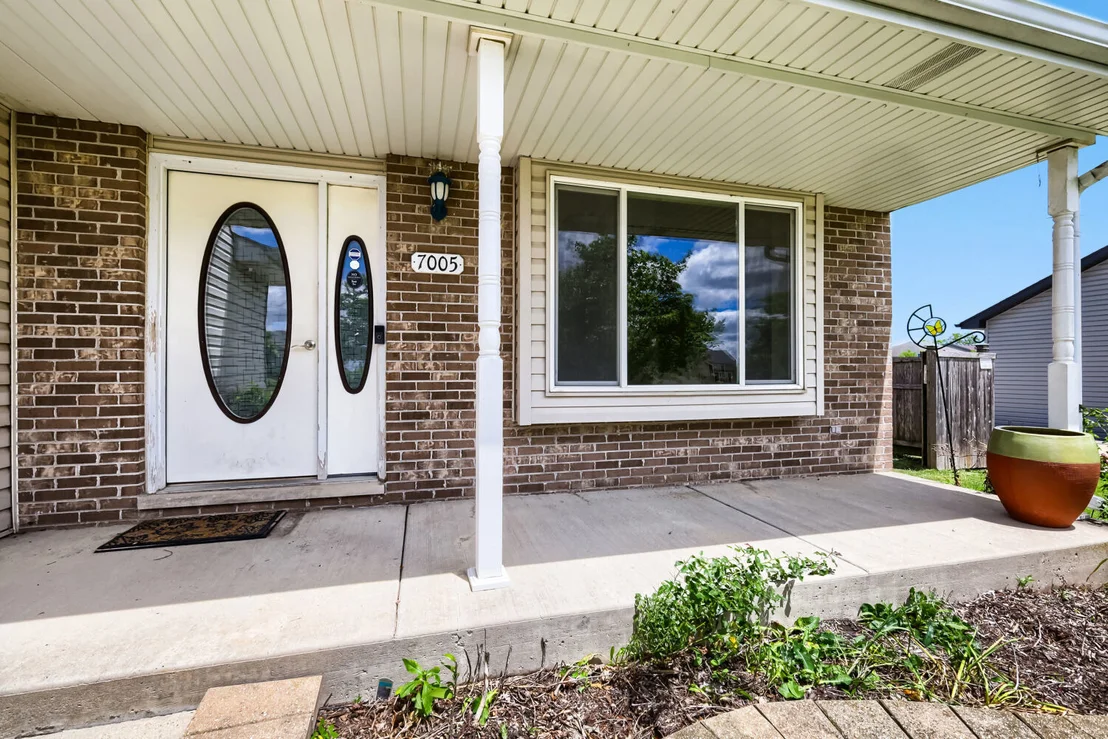 Photo of 7005 Cornwall Drive