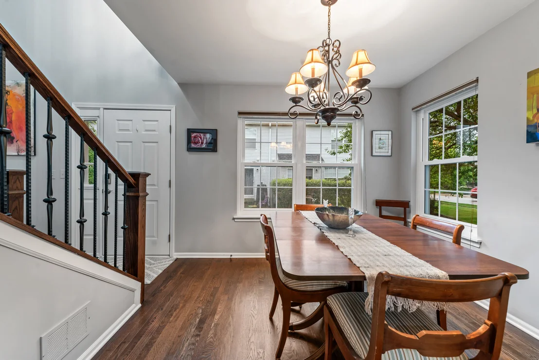 Photo of 1292 Horseshoe Lane