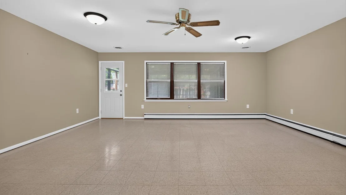 Photo of 305 Centennial Avenue