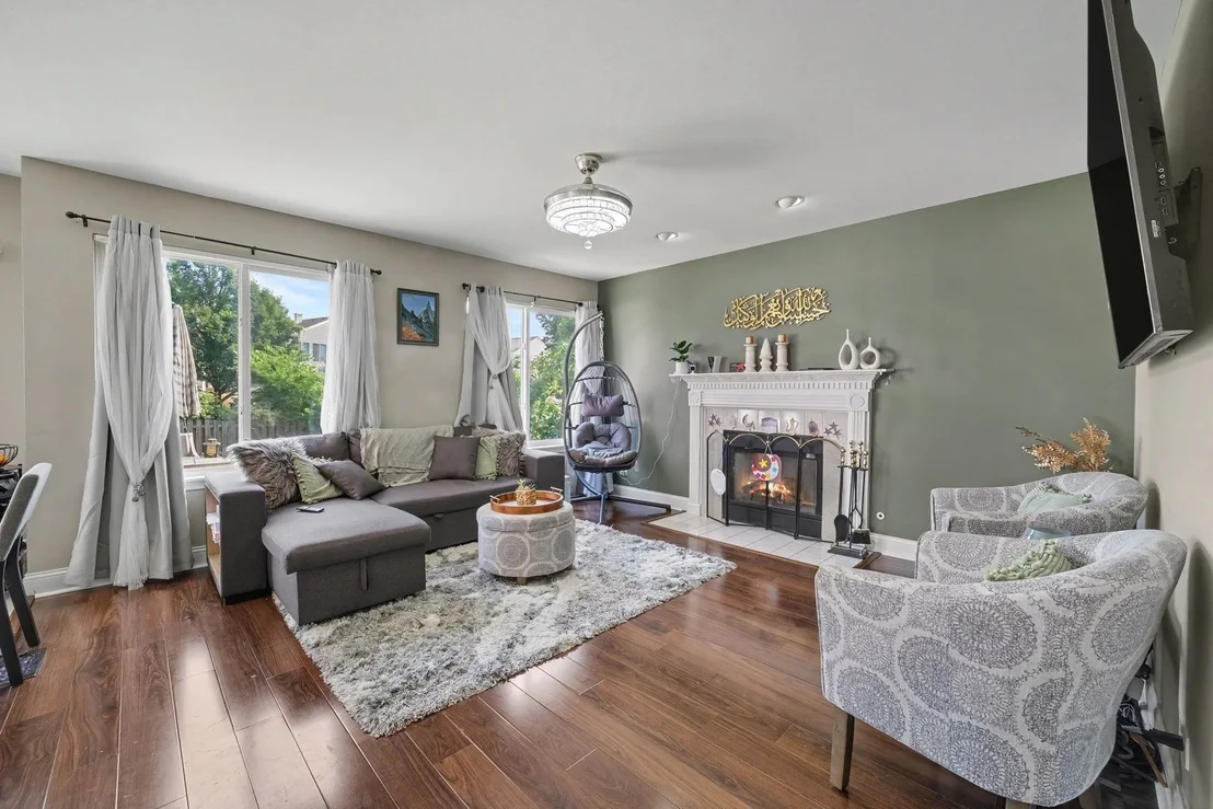 Photo of 836 Tallgrass Drive