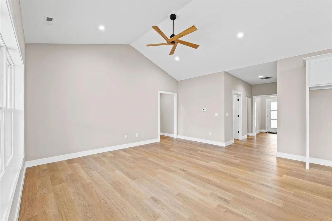 Photo of 3902 Bay Circle