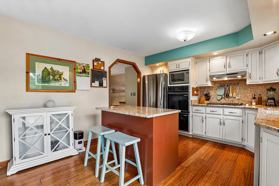 Photo of 799 Amanda Road