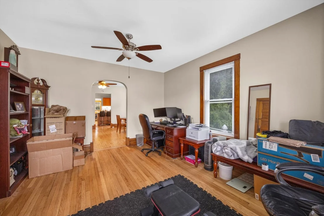 Photo of 4029 Amelia Avenue