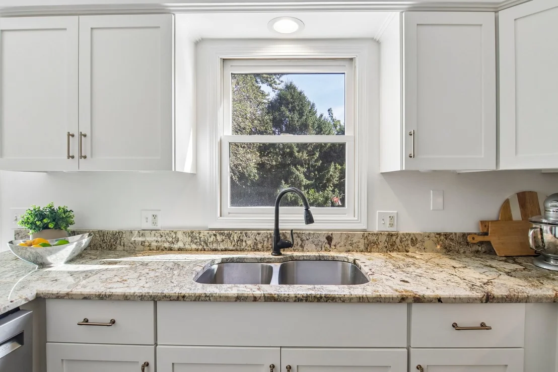 Photo of 585 Yellowstone Drive