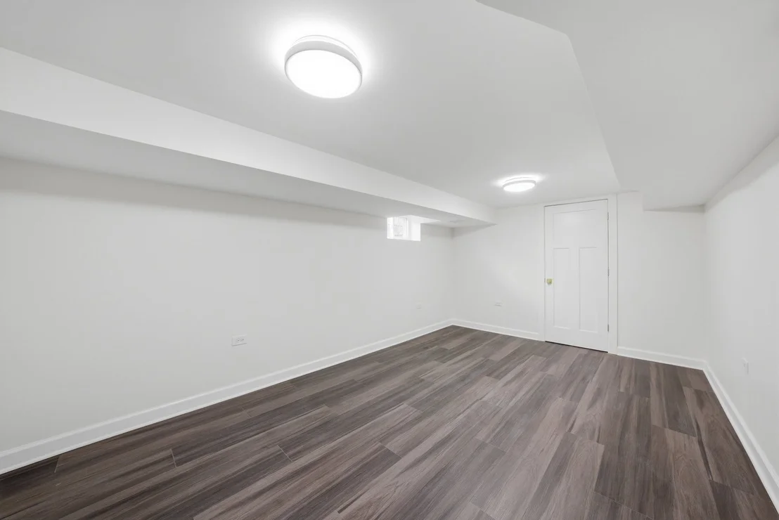 Photo of 415 W 95th Place
