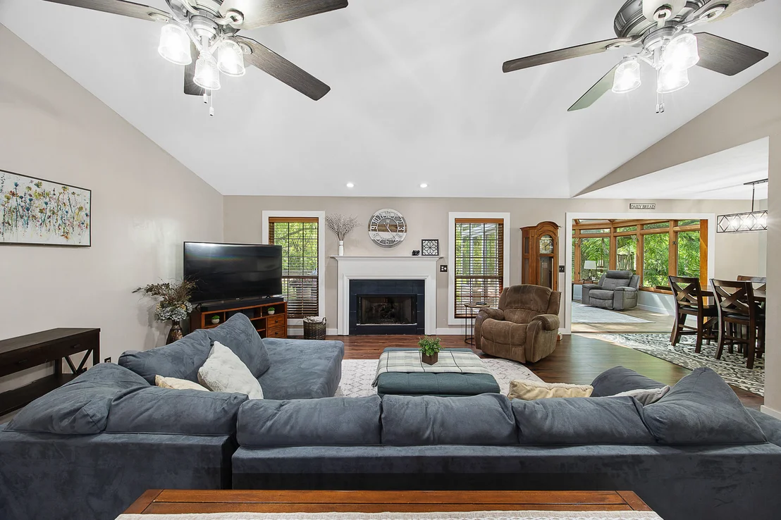 Photo of 1297 N Forrest Drive