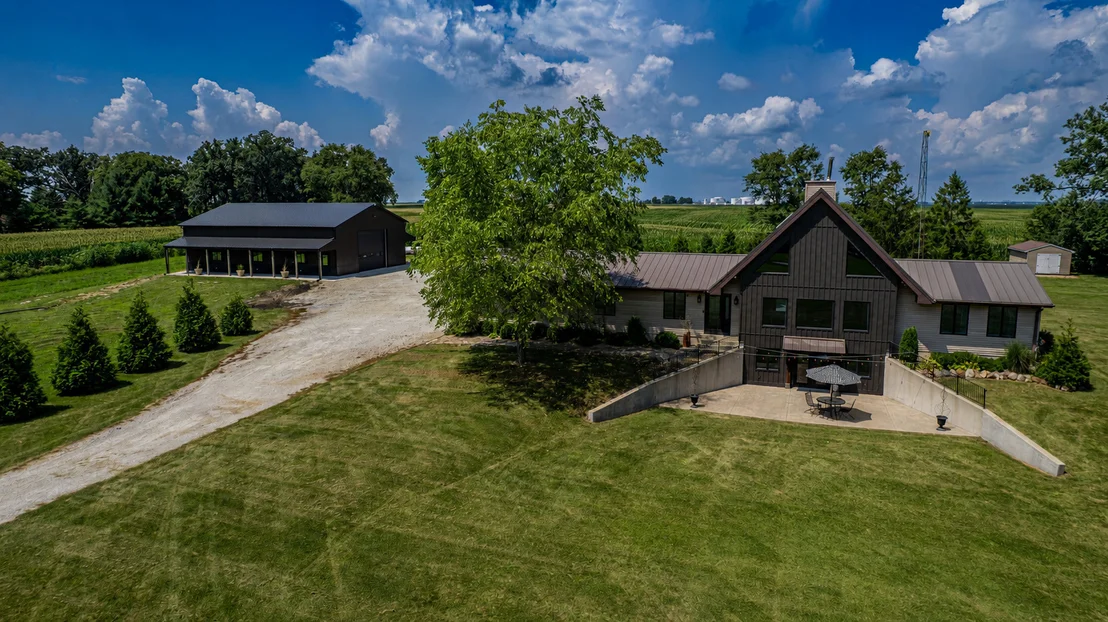 Photo of 2437 N 1480 East Road