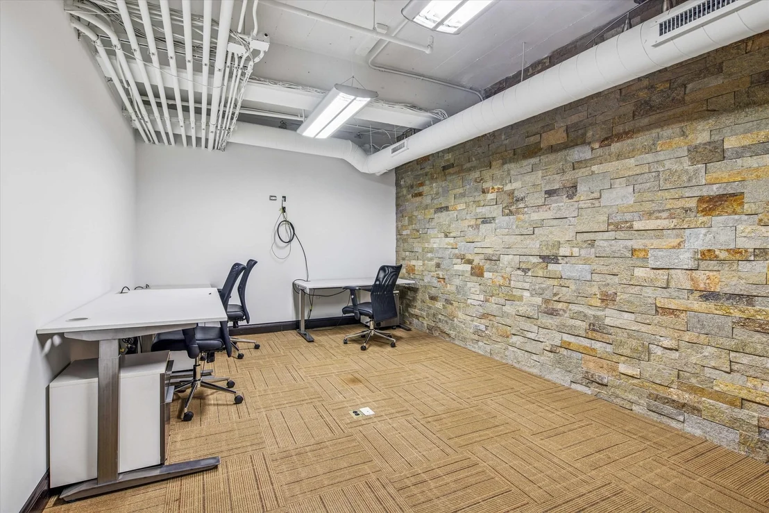 Photo of Unit 105 at 1327 W Washington Boulevard