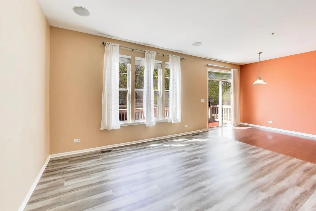 Photo of 932 Tuscany Drive