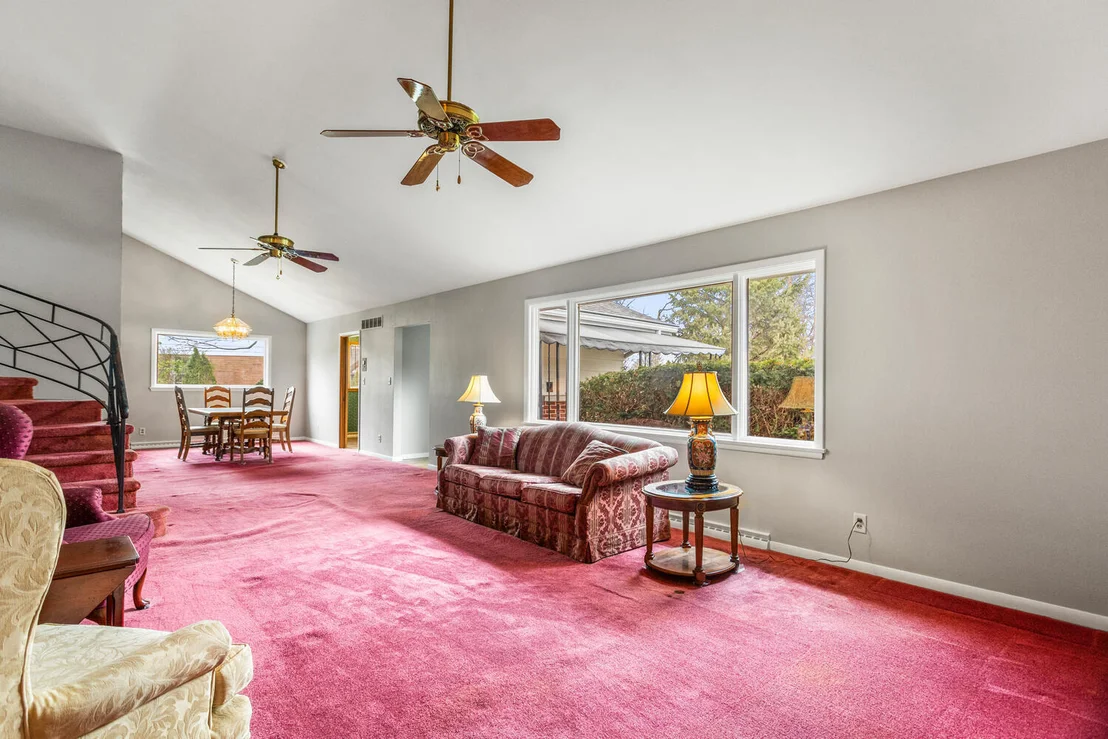 Photo of 1420 Mayfair Road