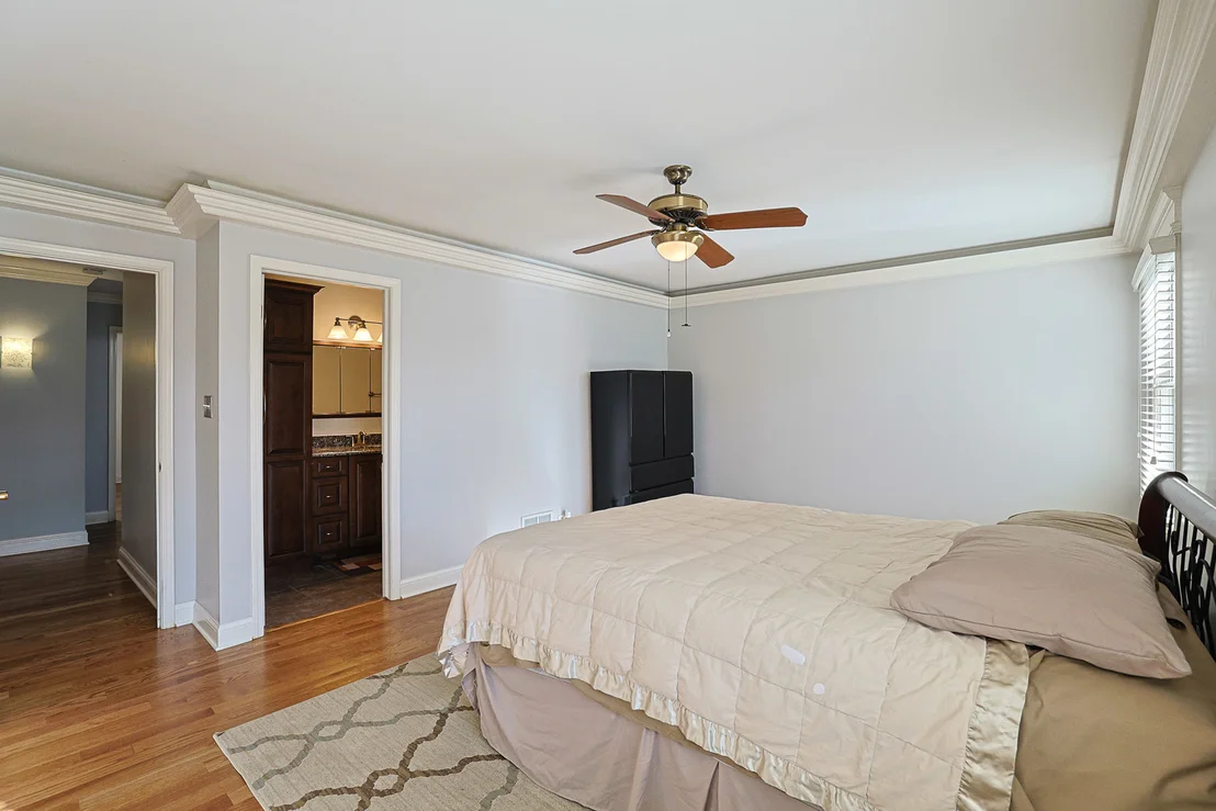 Photo of 1526 Gainesboro Drive