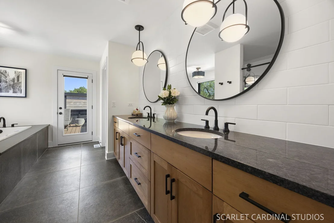 Photo of 1209 N Eagle Street