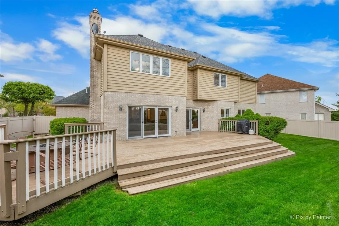 Photo of 958 W Stonehedge Drive